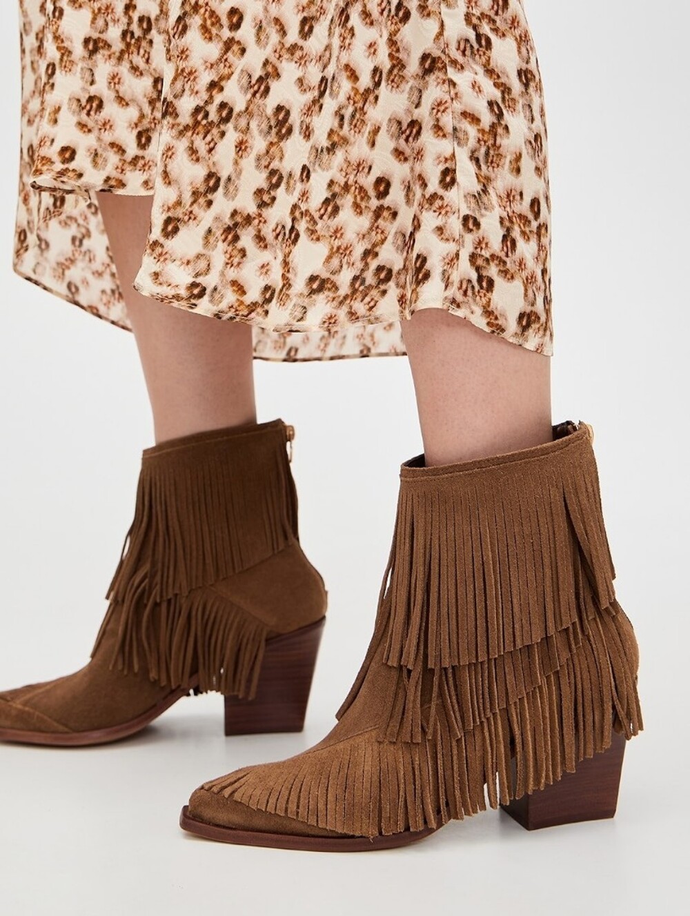 New Dolce Vita Torey Fringe Suede Chestnut Boots